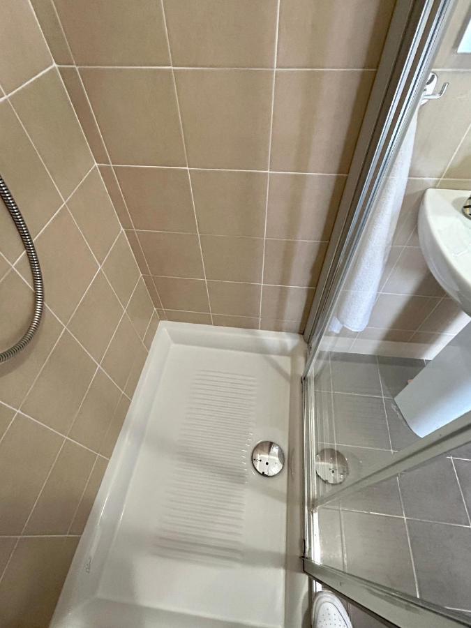 Appartement Tua Duplex à Salò Extérieur photo